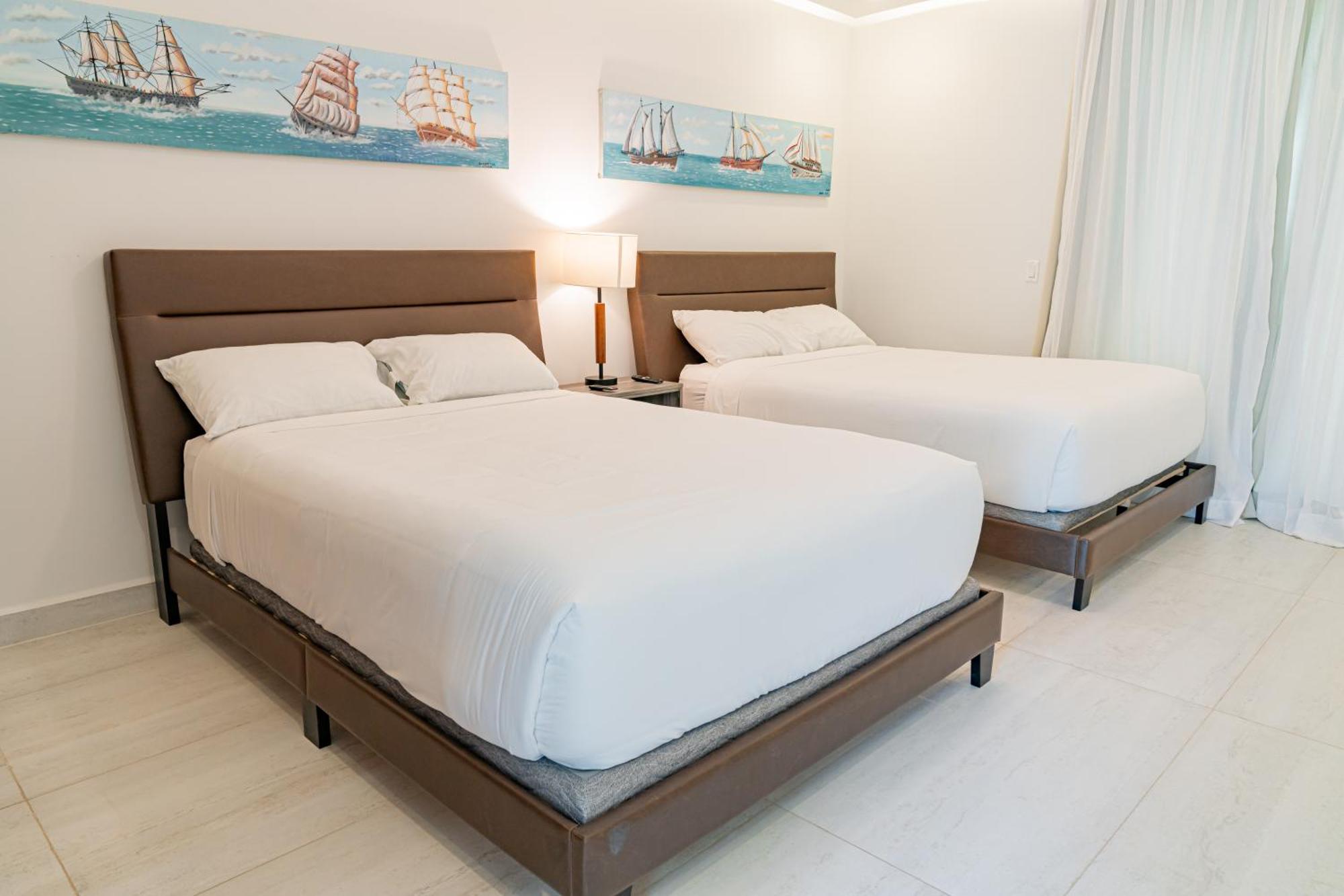 Ocean One Roatan Villa Уест Бей Екстериор снимка